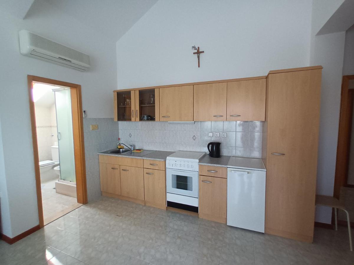 Apartmani Zokic Kaštela Esterno foto